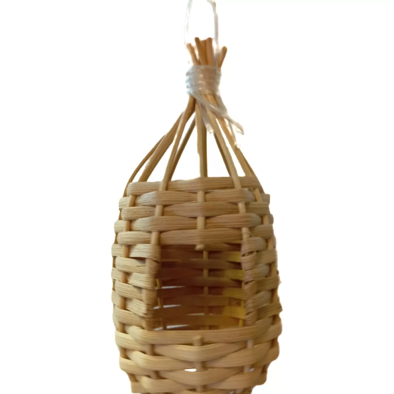 Gnijezdo za ptice, pleteno